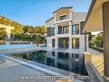 4 bedroom villa for sale with parking in Akbük, Didim